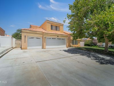 4045 Lexington Ct