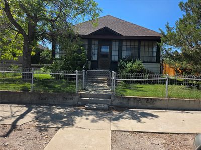 1609 Livingston Ave