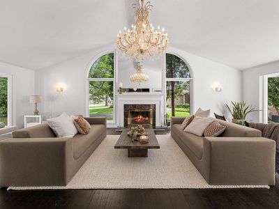 1120 Lake Shore Drive