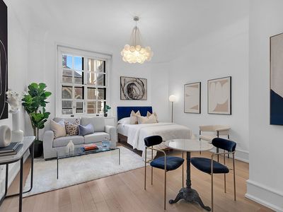 2109 Broadway APT 354