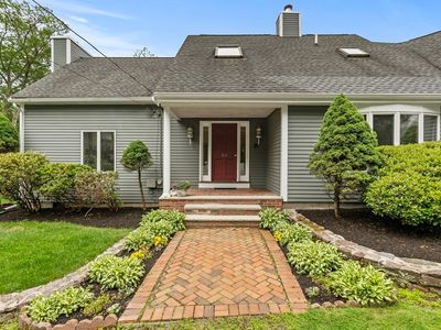 26 Emery Ct