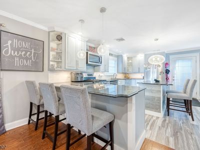 28 Hopson Ave