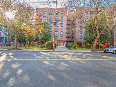 33-44 Junction Blvd #2V