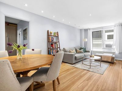 227 E 57th St APT 5D