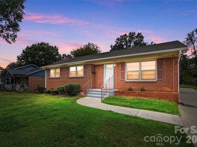 1745 Northbrook Dr