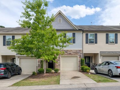 Property at 72 E Grove Point Dr, Clayton, NC