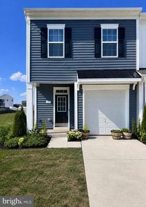 13 Colchester Ct