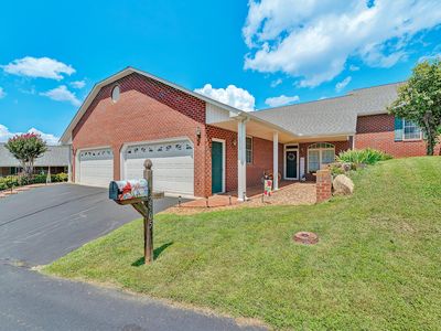2505 Feather Garden Cir