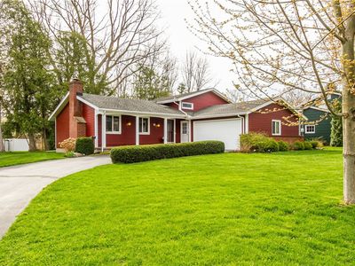 52 Marble Dr