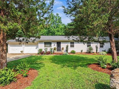 9208 Holly Springs Rd