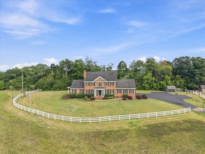 319 Parkins Ln