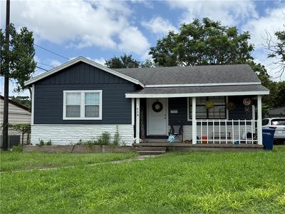 458 Macleod Dr