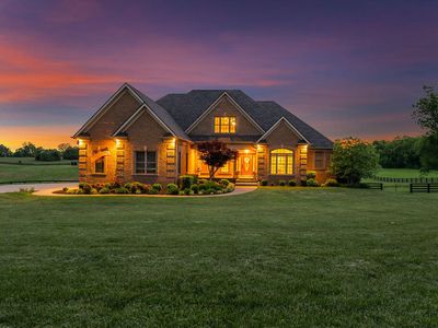 108 Stirling Ln