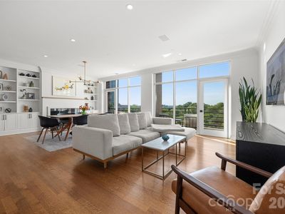 400 N Church St Unit 616