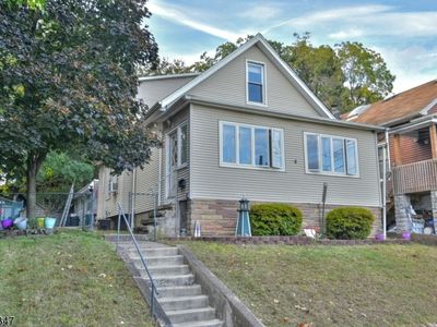 Property at 247 N 13th Pl, Prospect Park, NJ