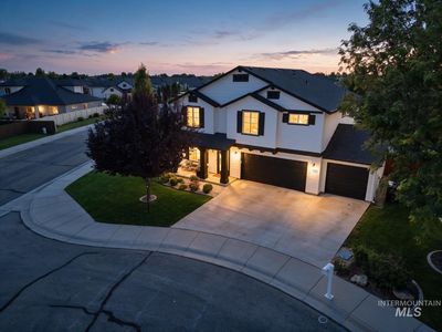 792 W Bird Wing Dr