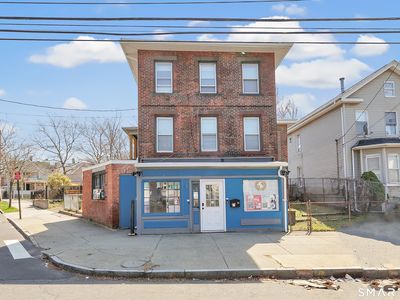 94 Kimberly Avenue