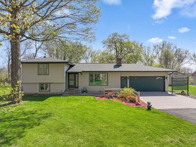 50609 Shorewood Cir E