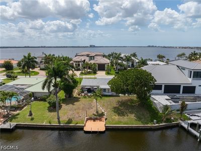 1649 Edith Esplanade Cpe