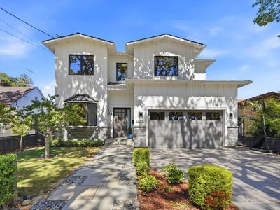 1015 Willow Glen Way