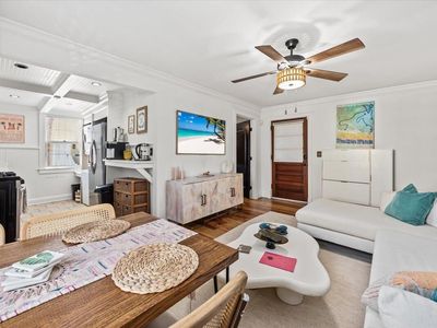 3 1/2 Kracke St APT C
