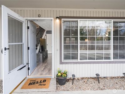 3311 Redwood Avenue #10