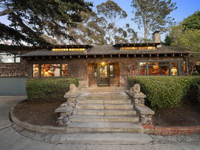 1570 Virginia Way