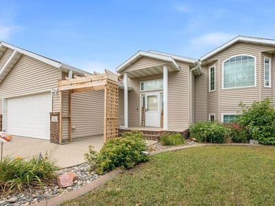 1502 Baywood Dr