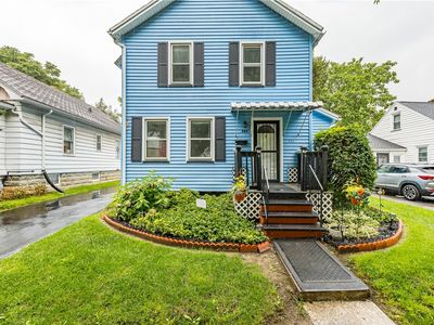 223 Clairmount St