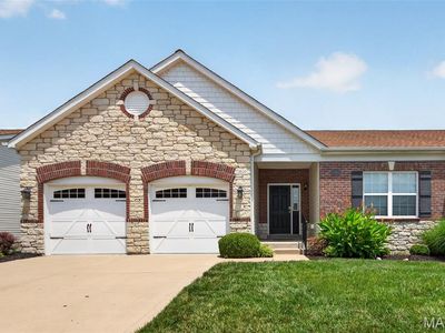 141 Amiot Ct