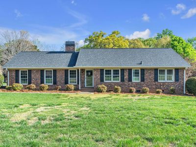 806 Shoresbrook Dr