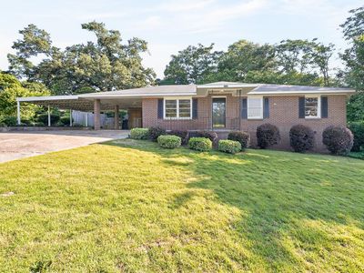 2500 Summerville Rd