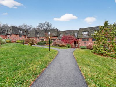 7 Briarcliff Drive S #13
