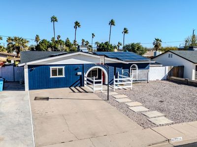 3224 E Sweetwater Ave