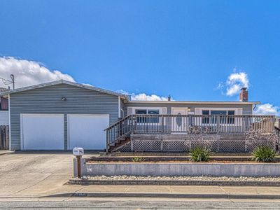1204 Elm Ave