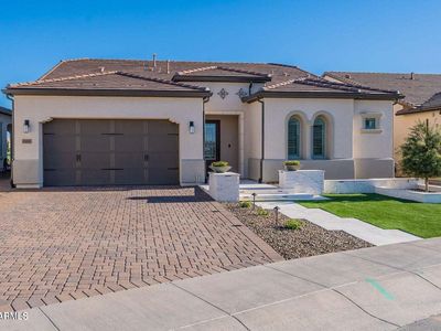 261 E Bracciano Avenue