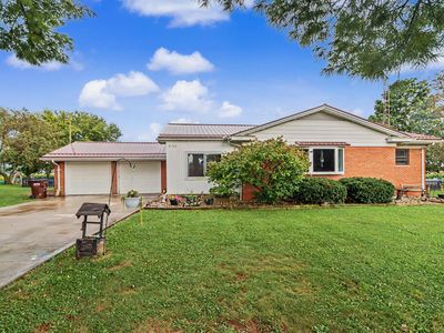 2811 Quaker Rd