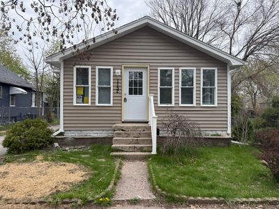 1152 Kampenga Ave