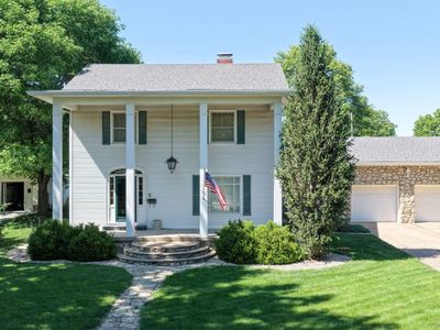 126 Main St