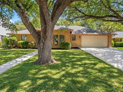 3213 Pecan Valley Dr