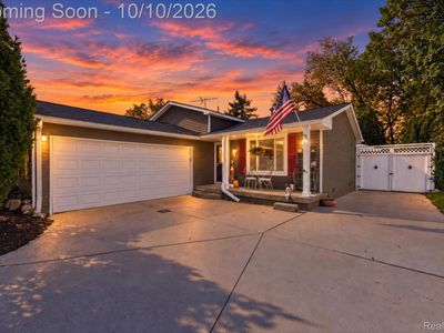 1364 Farmridge Ave