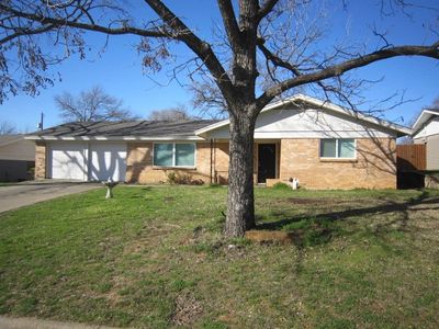1610 Toplea Dr