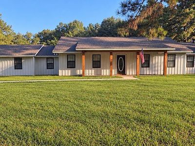 1009 Pinebrook Dr