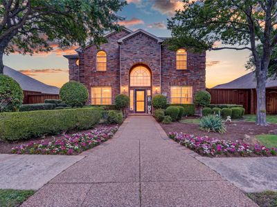 1104 Rushmore Dr
