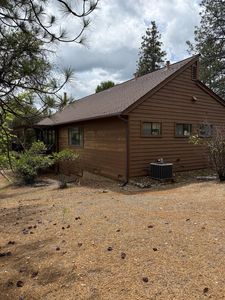 Property at 18060 Burgen Dr, Applegate, CA