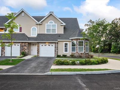 21 Steven Circle #21