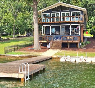 634 Pinehaven Dr