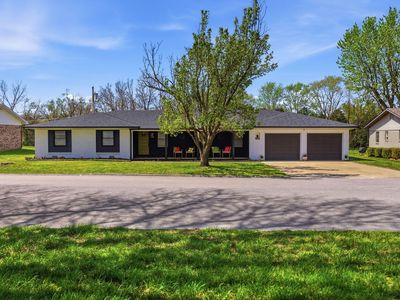 601 N Claud Avenue