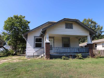 Property at 113 N Orchard St, El Dorado, KS