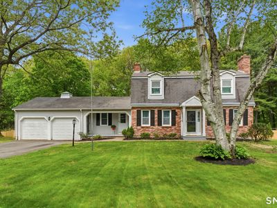 35 Hollow Brook Road